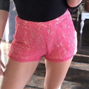 Ella Moss pink lace crochet shorts Small